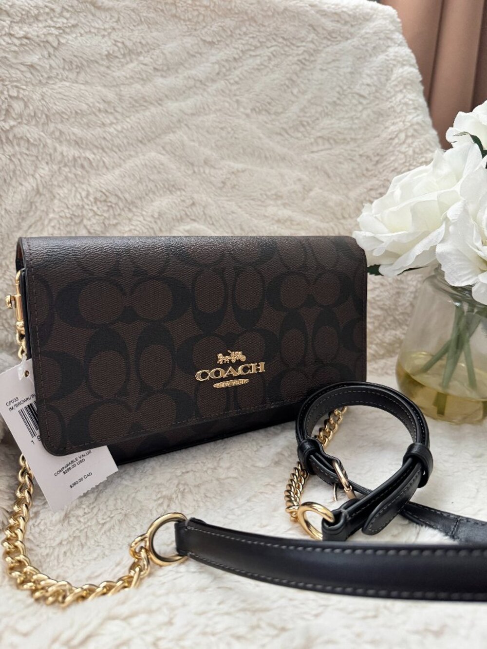 COACH flap clutch/shoulder bag/crossbody bag in brown & black canvas